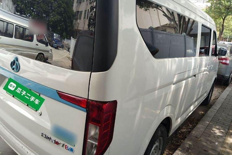 Used Kuayue Kuayue Xing V7 EV 2024 251 km Hatchback Comfort Version 6 Seats