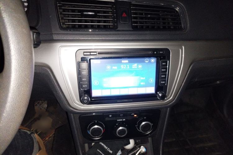 Used Volkswagen Lavida 2015 1.6L Manual Fashion Edition