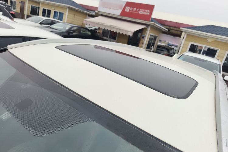 Used Honda CR-V 2015 2.0L two-wheel drive Fashion Edition
