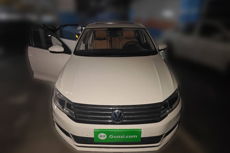 Used Volkswagen Santana 2016 1.6L Automatic Luxury Edition
