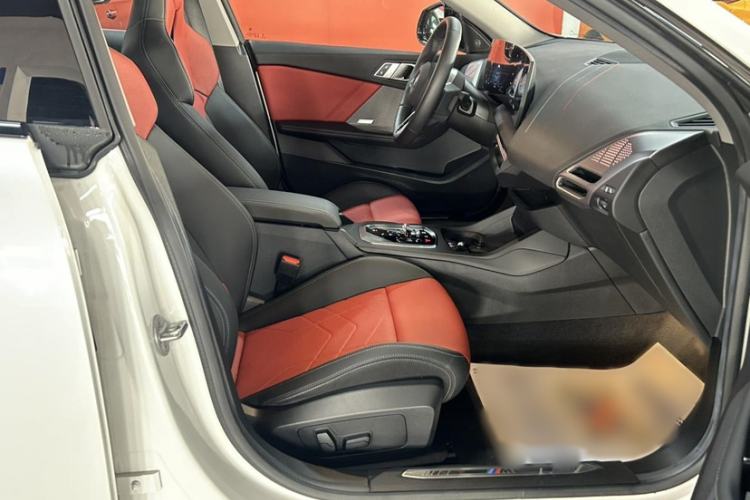 Used BMW 2 Series 2025 225L M Sport Night Edition Package Right Front Seat