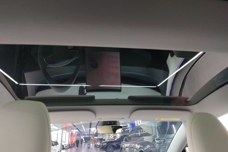 Used Tesla Model 3 2023 Long-Range All-Wheel-Drive Version