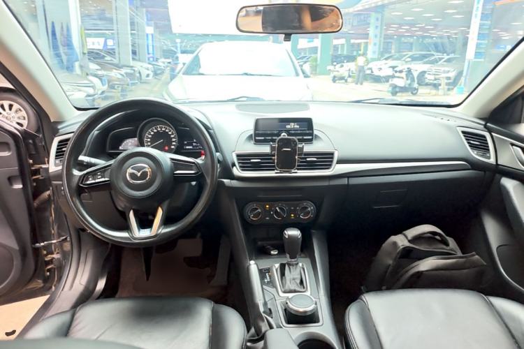 Used Mazda 3 Axela 2017 Sedan 1.5L Automatic Comfort Model China VI Standard