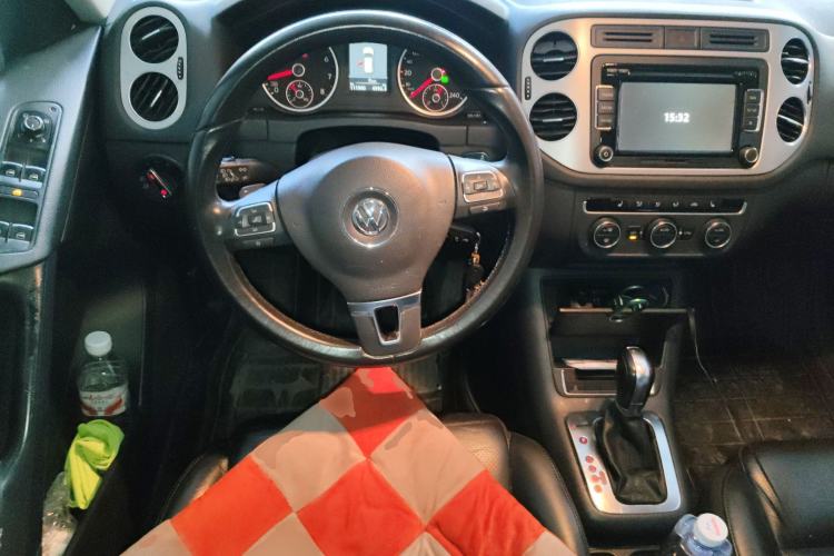 Used Volkswagen Tiguan L 2013 1.8 TSI Automatic All-Wheel Drive Luxury Model
