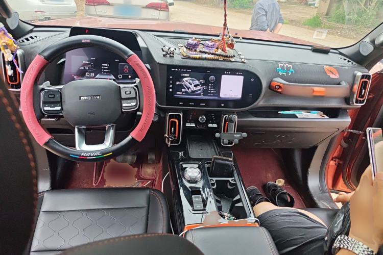 Used Haval DARGO 2021 2.0T DCT 4x4 Chinese Rural Dog Edition Center Console