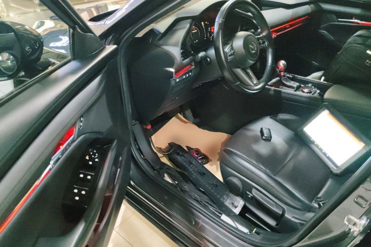 Used Mazda 3 Axela 2020 2.0L Automatic Zhiya Edition
