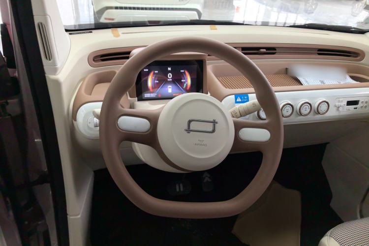 Used Bestune Pony 2026 222km Colorful Horse Steering Wheel