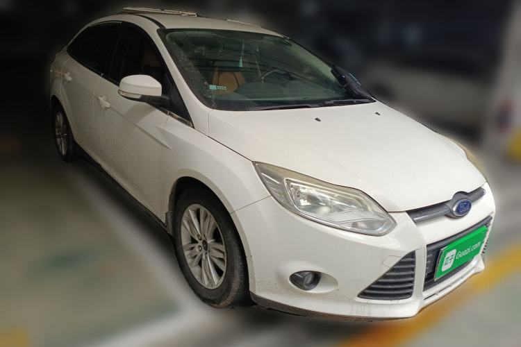 Used Ford Focus 2012 Sedan 1.6L Manual Comfort Model
