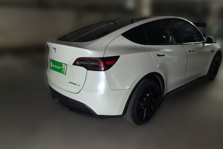 Used Tesla Model Y 2021 Standard Range Rear-Wheel Drive Version Rear Right 45 Deg