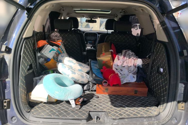 Used BYD Song MAX 2018 1.5T Automatic Smart Connect Luxury 6-Seater Trunk