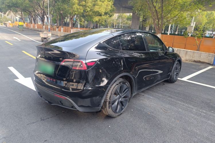 Used Tesla Model Y 2024 Rear-Wheel-Drive Version