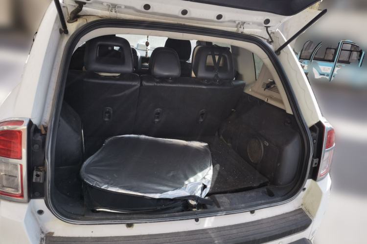 Used Jeep Compass 2013 2.4L Four-wheel Drive Black Edition with Navigation