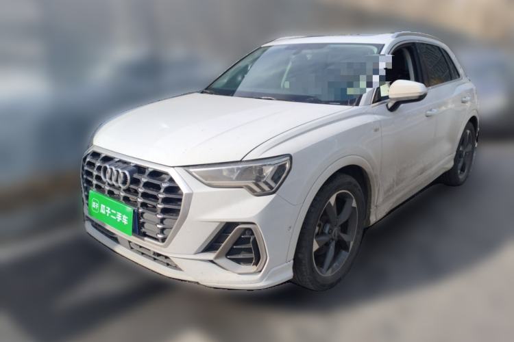 Used Audi Q3 2022 35 TFSI Fashion Dynamic Model