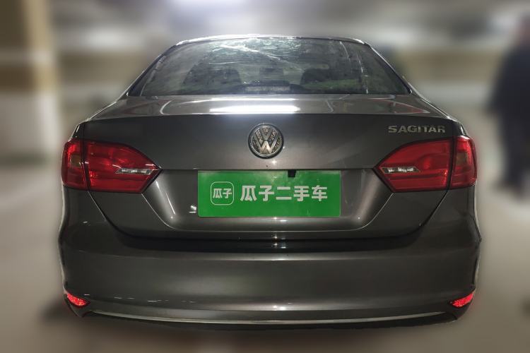 Used Volkswagen Sagitar 2012 1.6L Automatic Comfort Edition
