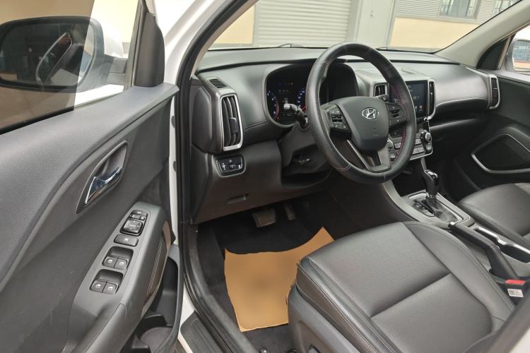 Used Hyundai ix35 2019 2.0L Automatic 2WD Zhiyong·Changxiang Edition China VI Standard Driver Seat