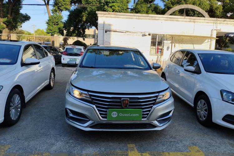 Used Roewe i6 New Energy 2017 45T Hybrid Connect & Smart Enjoyment Edition
