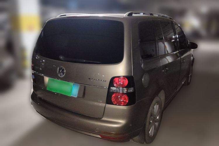 Used Volkswagen Touran 2015 1.4T DSG Luxury Edition 5-Seater