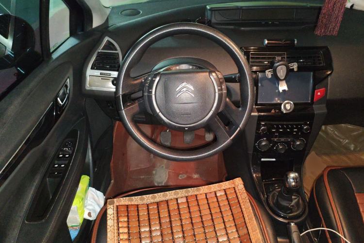 Used Citroen C-Quatre 2011 Sedan 1.6L Manual Fashion Edition Steering Wheel