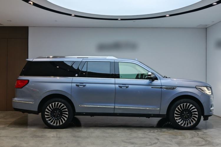 Used Lincoln Navigator 2020 3.5T Long-Wheelbase Presidential Edition

