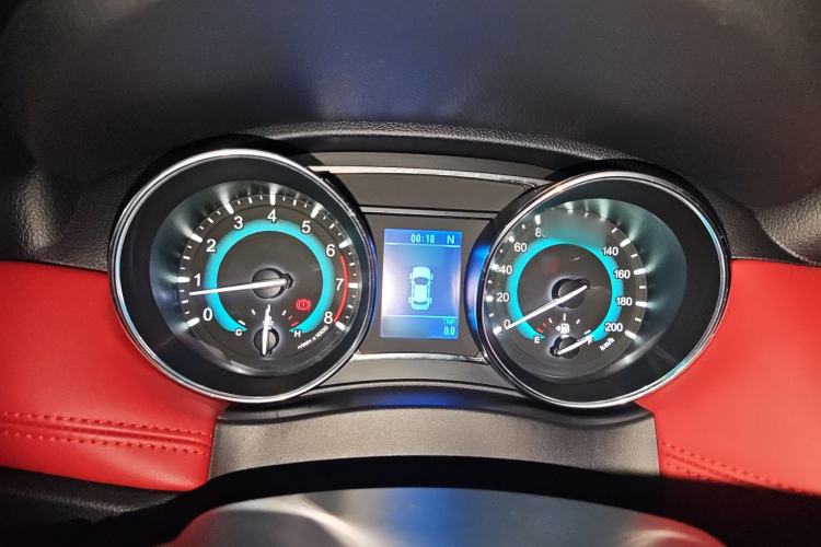 Used Haval H1 2015 1.5L AMT Luxury Model
