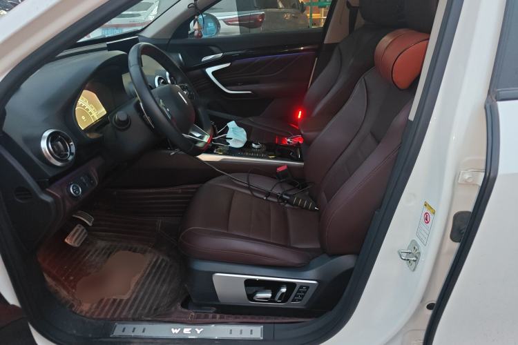 Used Wey VV7 2017 2.0T Flagship Model Left Front Seat