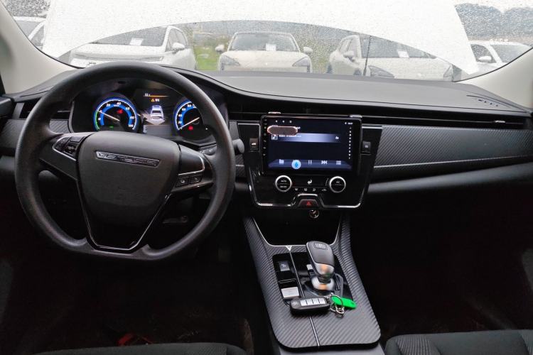 Used Venucia Venucia D60EV 2023 PLUS Comfort Edition SI Model