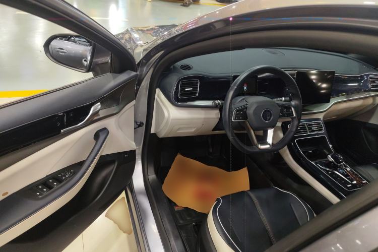 Used BYD Qin PLUS 2021 DM-i 55KM Flagship Model
