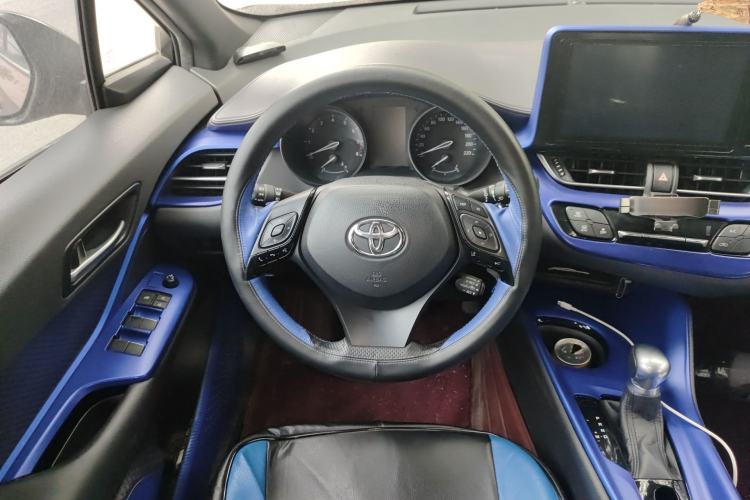 Used Toyota C-HR 2020 2.0L Leading Edition
