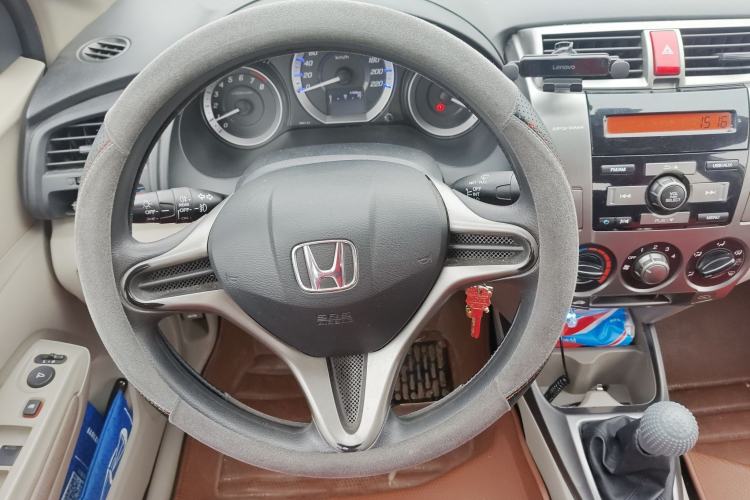Used Honda City Classic 2012 1.5L manual Comfort version