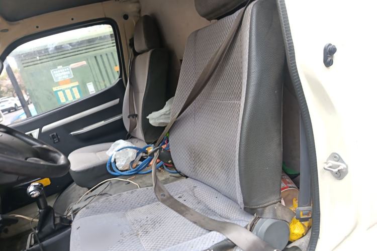 Used King Long Longyao 8 2022 Pure Electric Van Flat Roof 50.232 kWh