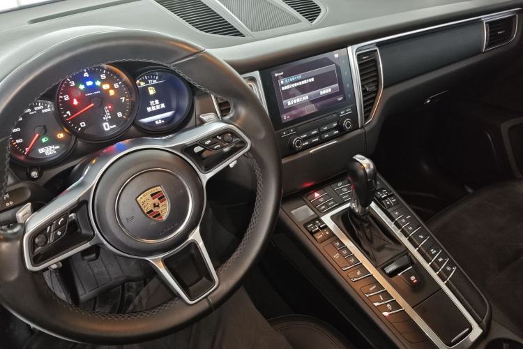 Used Porsche Macan 2017 Macan 2.0T
