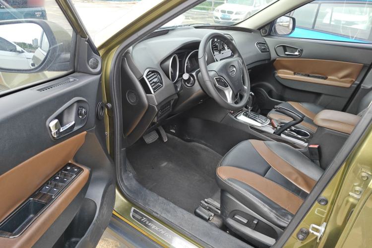 Used GAC Trumpchi GS5 Super 2015 2.0L Automatic Two-Wheel Drive Elite Edition Driver Seat