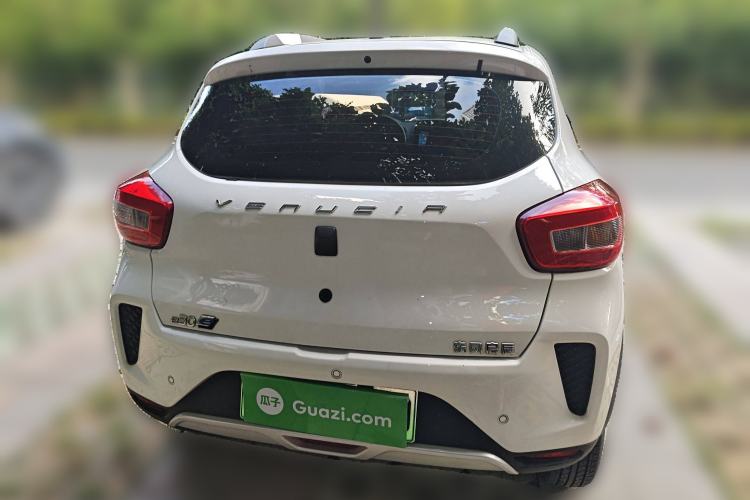 Used Venucia e30 2021 Elite Edition
