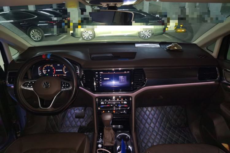 Used Volkswagen Viloran 2020 330TSI Luxury Edition