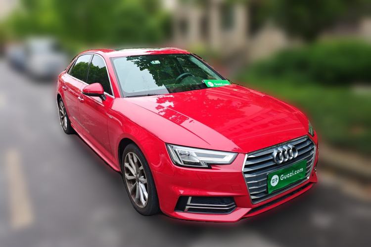 Used Audi A4L 2018 30th Anniversary Edition 40 TFSI Fashion Model Front Right 45 Deg