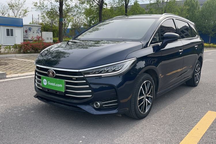Used BYD Song MAX 2018 1.5T Automatic Smart Connect Elite Model with 6 Seats