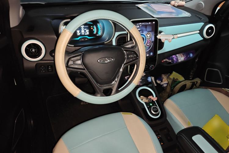 Used Chery QQ Little Ant 2021 200 000 Yuan "Ant Fan" Edition Energized Version NMC Lithium Battery 301 km