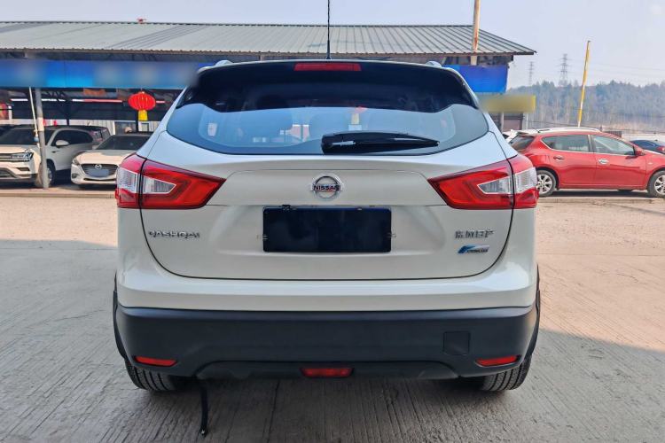 Used Nissan Qashqai 2016 1.2T CVT Fashion Edition Exterior 4