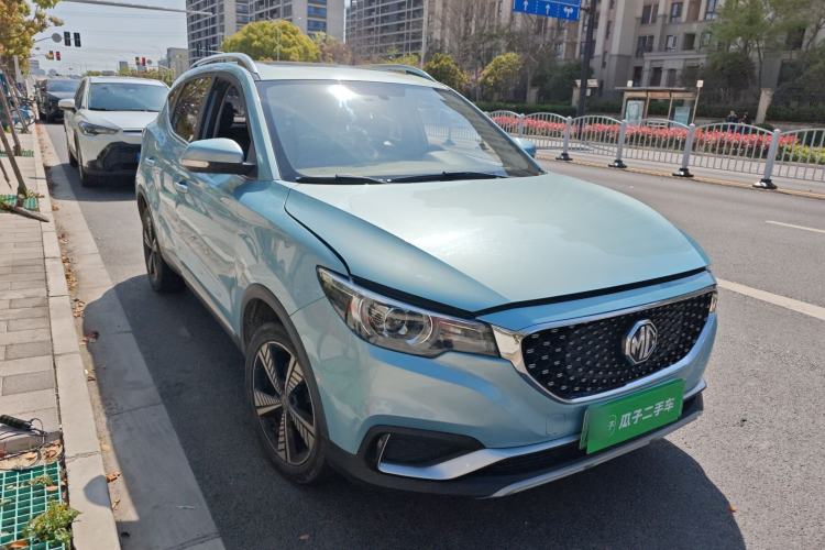 Used MG EZS Electric 2019 E-Pro Edition Front Right 45 Deg