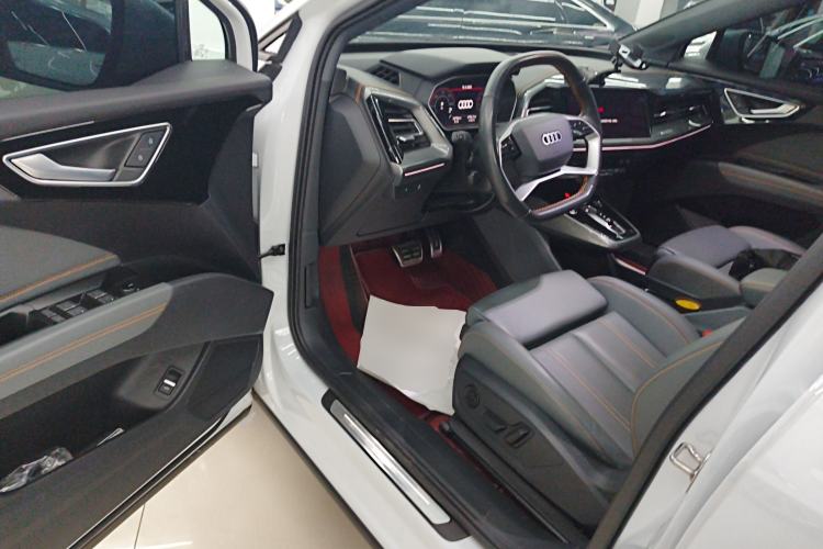 Used Audi Q4 e-tron 2024 40 e-tron Adventure Edition
