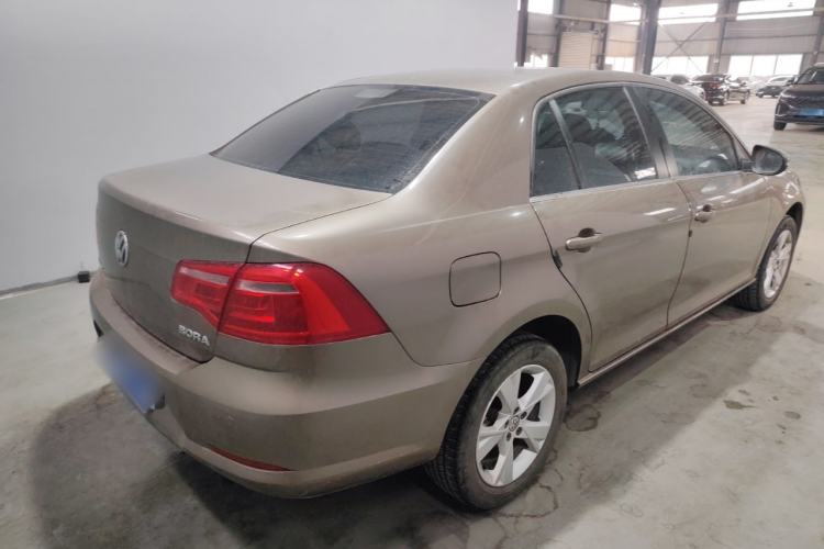 Used Volkswagen Bora 2014 1.6L Manual Comfort Model
