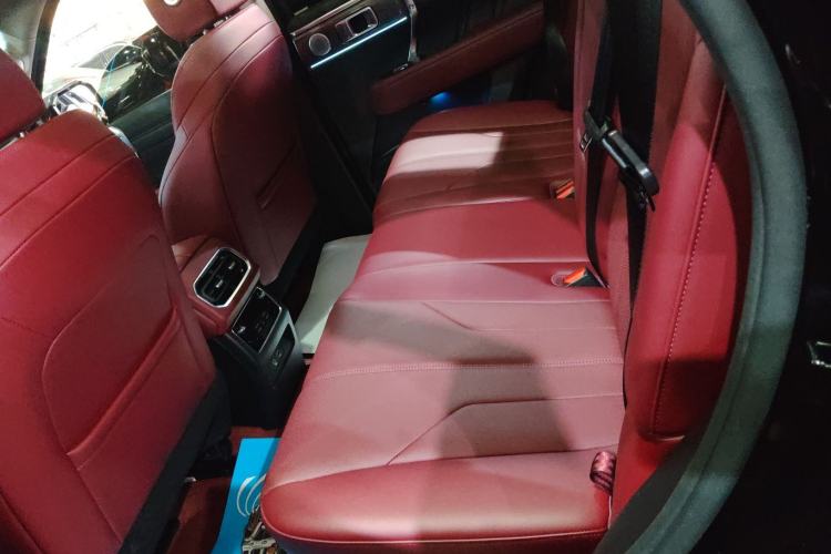 Used Tank 400 New Energy 2024 Hi4-T Off-Road Edition Left Rear Seat