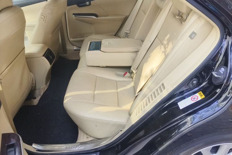 Used Toyota Camry 2015 Dual-Engine 2.5 HG Luxury Navigation Edition Left Rear Seat