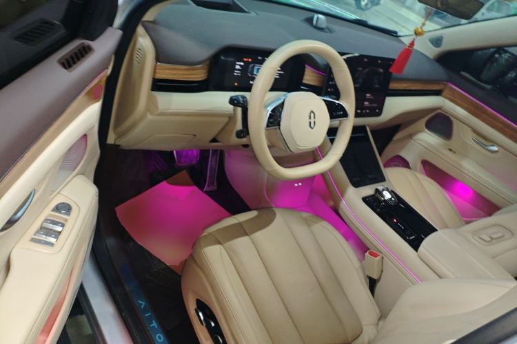 Used Hima AITO M7 2024 1.5T Rear-Drive Plus Version 5 Seats
