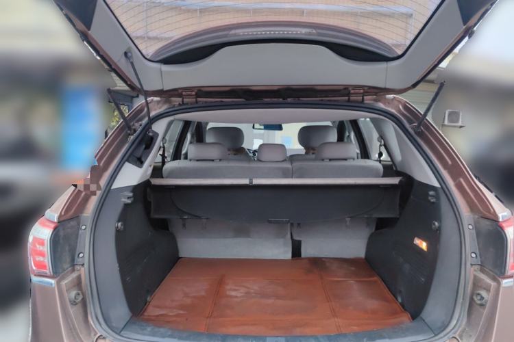 Used Luxgen Great 7 SUV 2014 2.2T Four-Wheel Drive Prestige Version
