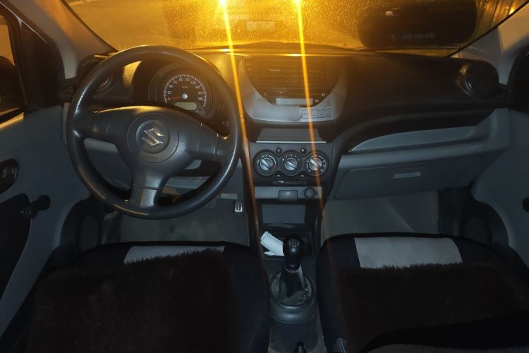 Used Suzuki Alto 2013 1.0L Manual Utility Model
