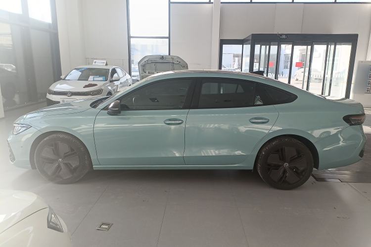 Used Volkswagen Passat 2025 Pro 380TSI Starry Dragon Luxury Edition