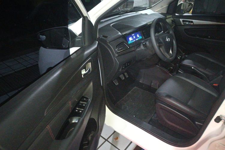 Used Chana Oushang A600 2016 1.5L Manual Luxury 7-Seater