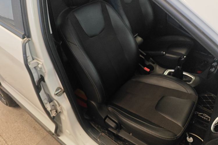 Used Chery Tiggo 3X 2018 1.5L Manual Elite Edition Right Front Seat