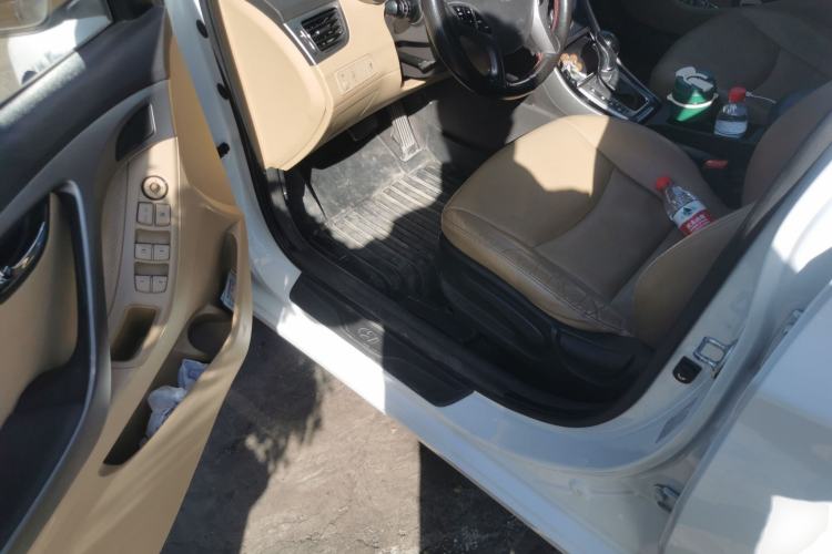 Used Hyundai Elantra (5th Generation / Langdong) 2012 1.6L Automatic Prestige Model Driver Seat